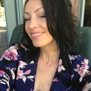 Meet your Posher, Tanya